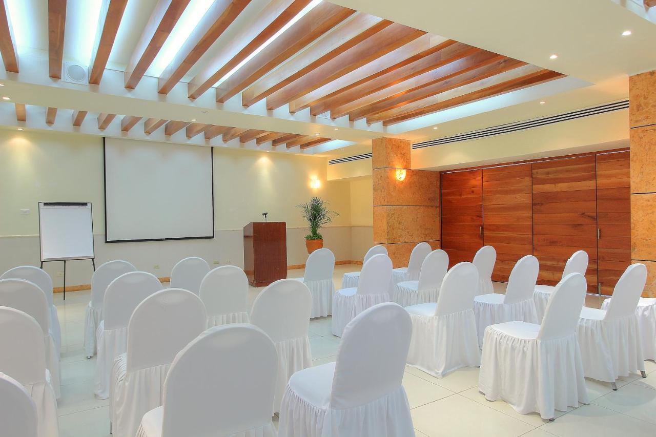 Fiesta Inn Villahermosa Cencali מראה חיצוני תמונה