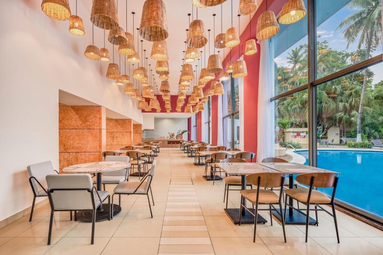 Fiesta Inn Villahermosa Cencali מראה חיצוני תמונה